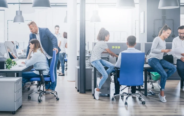 open space et nuisance sonores comment les réduire - dossier à la une d'AG Concept 31