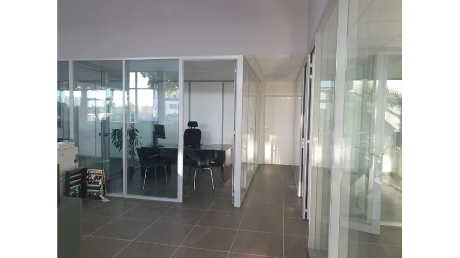 1597047003_amenagement-2_garage Peugeot Saint Jory par AG Concept 31