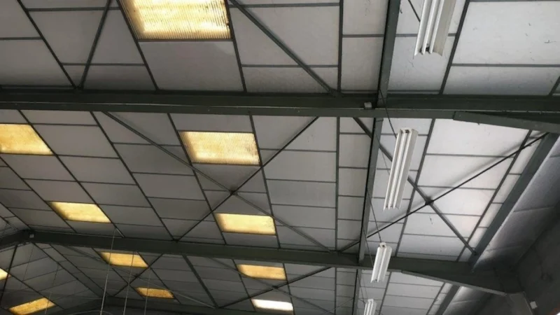 1597047721_3_amenagement bureaux et atelier garage Peugeot Saint-Jory par AG Concept 31